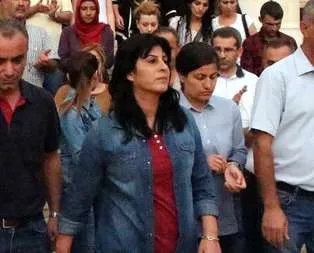 Özerklik ilan eden belediye başkanı görevden alındı