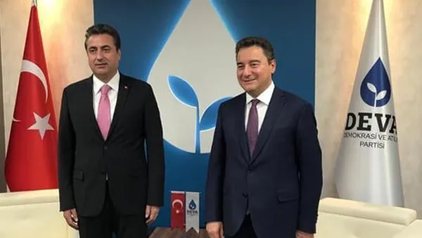 deva-partisinin-ilce-baskanlarina-chpde-kadro-vadeden-kilicdarogluna-idris-sahinden-yaylim-atesi-yazik-yakisma-1698206927238.jpeg Paralel İttifak girişiminin görüntüsü sızdı! DEVA Partisi'nden Kemal Kılıçdaroğlu'na tepki... CHP'den ilk açıklama-6