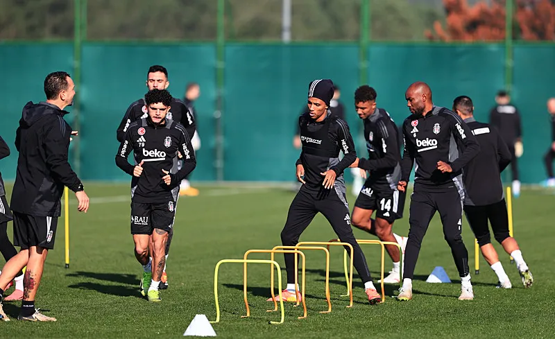 Beşiktaş'ta sürpriz 11! Alanya maçında o isim sahada - 3