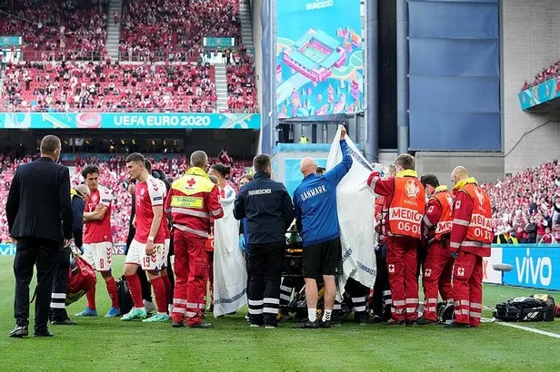 danirmarka-finlandiya-macinda-kalbi-duran-christian-eriksen-kimdir-kac-yasinda-hangi-takimda-oynuyor-1623519610856.jpeg Danirmarka Finlandiya maçında kalbi duran Christian Eriksen kimdir? Kaç yaşında? Hangi takımda oynuyor?-5