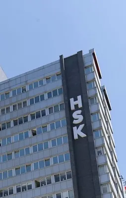 HSK'da 3 genel sekreter yardımcısı değişti