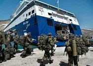 Türk ordusuna karşı başarısız olan Yunanistan sivilleri hedef alıyor