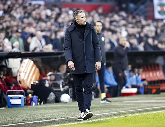 Van Persie Fenerbahçe için devrede!