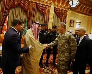 Davutoğlu’na Genelkurmay Başkanı Akar da eşlik etti