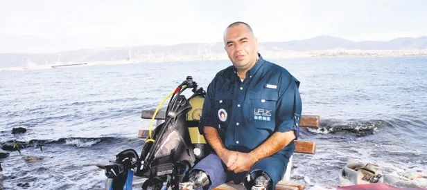 Denizde ayaklarımı buluyorum