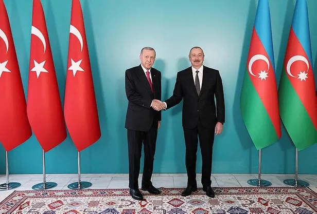 son-dakika-azerbaycan-cumhurbaskani-ilham-aliyev-pasinyan-ile-gorusmeye-katilmayacak-1696415600275.jpeg Son dakika: Azerbaycan Cumhurbaşkanı İlham Aliyev, Paşinyan ile görüşmeye katılmayacak: Erdoğan yoksa yokum-2