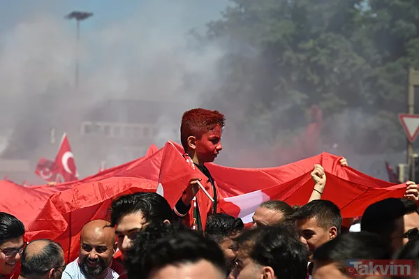 Türkiye-Portekiz maçı öncesi Türk taraftarlar Dortmund'u adeta kırmızı beyaza boyadı | Filistin yine unutulmadı - 9