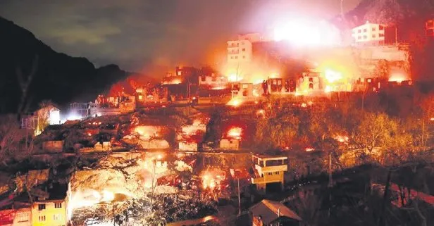 Artvin’in Dereiçi köyündeki yangının bilançosu gün ağarınca ortaya çıktı: 60 ev, 20 ahır kül oldu