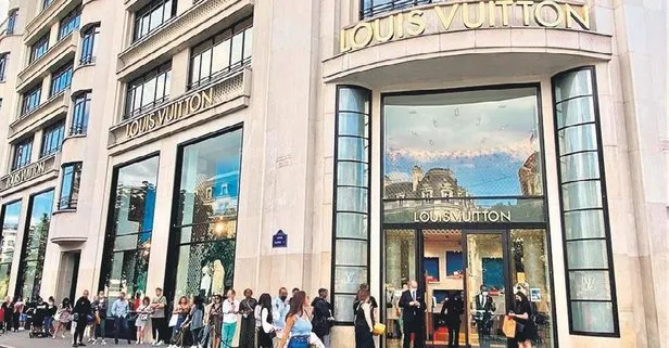 Louis Vuitton modayı bıraktı mutfağa el attı: 18 bin liralık çikolatalar tartışma yarattı!