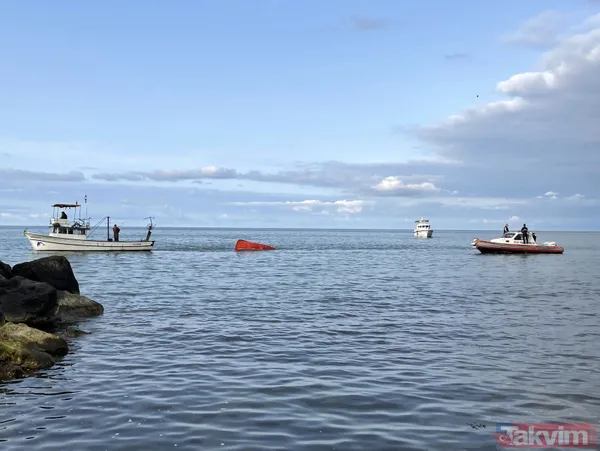Rize'de korku dolu anlar! Eğitim filikası alabora oldu: 14 öğrenci ve akademisyen denize düştü - 2
