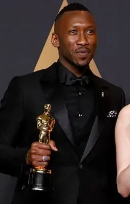 Oscar'ı ilk kez bir müslüman kazandı