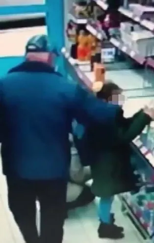 Ankara'da mide bulandıran olay! Markette 10 yaşındaki kız çocuğuna taciz anı kamerada