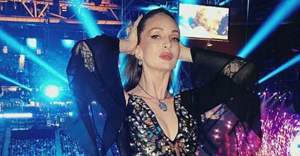 Yasemin Kay Allen ile Tolga Güleç'in arkadaşlığı aşk oldu