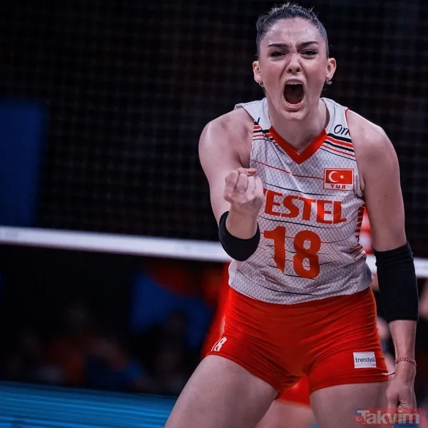 Aralarının limoni olduğu söylenen Zehra Güneş ile Hande Baladın'dan olay yaratan hamle! Filenin Sultanları'nın iki güzeli... - 29