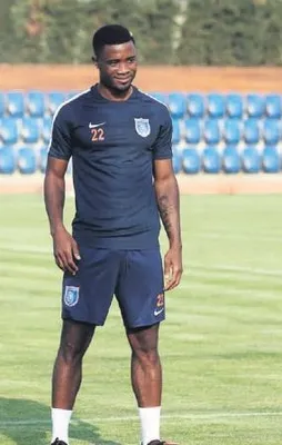 Medipol Başakşehir’de Chedjou sakatlandı