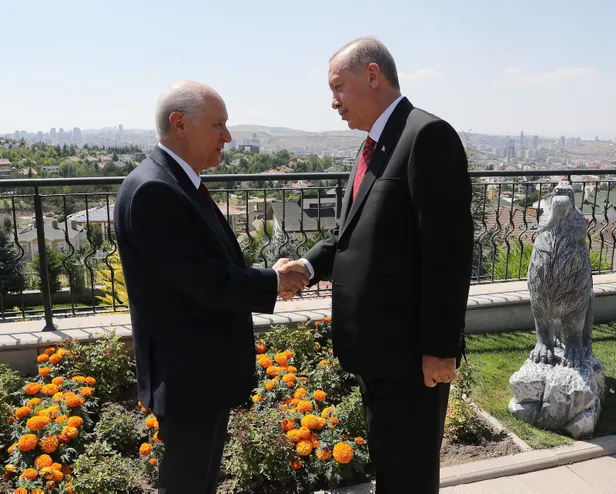 Bu fotoğraf gündeme oturmuştu! İşte Erdoğan'ın Bahçeli ziyaretinin perde arkası-4