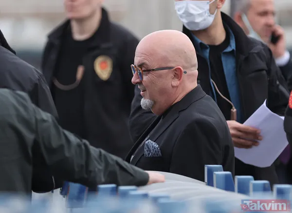 Hakan Ural Dolmabahçe Sarayı’nda gerçekleşen iftardan Başkan Recep Tayyip Erdoğan ile fotoğrafını paylaştı: "Sevmek ayıp mı yahu" - 18