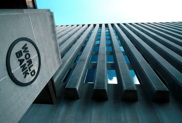 dunya-bankasi-koronavirus-150-milyona-yakin-insani-asiri-yoksulluga-surukleyebilir-1602097544723.jpg Dünya Bankası'nın Refah Raporu: Koronavirüs, 150 milyona yakın insanı aşırı yoksulluğa sürükleyebilir-2