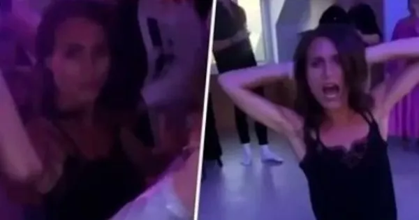 finlandiya-basbakani-sanna-marinin-vukuatlari-bitmiyor-makam-odasinda-cekilen-skandal-fotograf-ortaya-cikti-1661334261522.jpg Finlandiya Başbakanı Sanna Marin'in vukuatları bitmiyor: Makam odasında çekilen skandal fotoğraf ortaya çıktı-2