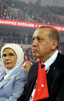 Kadınlar başımızın tacı