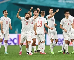 İspanya yarı finalde!