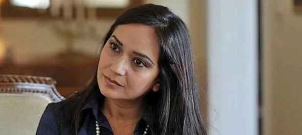 Sırtını PKK'ya dayayan gazeteci Amberin