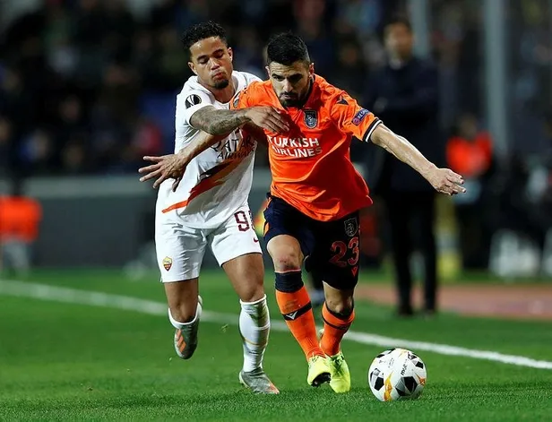 basaksehir-0-3-roma-mac-sonucu-1574972101048.jpeg Başakşehir 0-3 Roma | MAÇ SONUCU-4