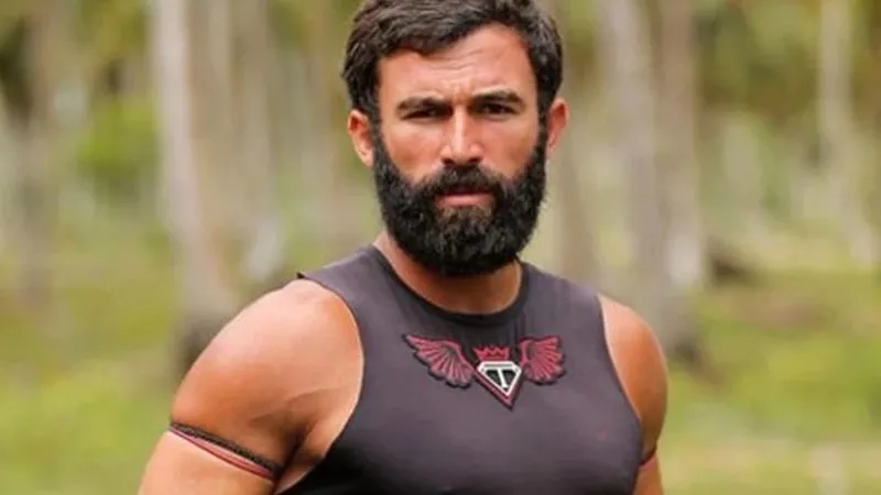 turabi-gitti-mi-neden-yok-survivor-turabi-elendi-mi-diskalifiye-mi-oldu-turabi-camkiran-kimdir-kac-yasinda-ner-1707372707345.jpeg Survivor Turabi elendi mi, diskalifiye mi oldu? TURABİ GİTTİ Mİ, NEDEN YOK? Turabi Çamkıran kimdir, kaç yaşında, nereli?-3