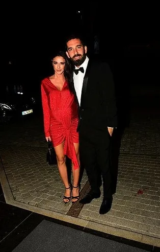 Arda Turan'ın gizemli tekmeliği ortaya çıktı