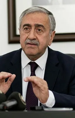 Akıncı: Cenevre yolu açıldı
