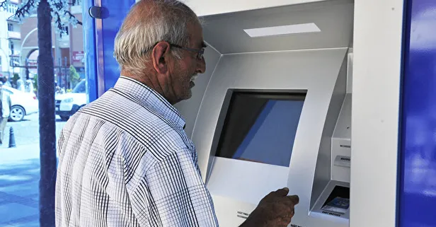 En düşük 7.500 TL ve üzeri alan SSK+ BağKur+ EYT'liye kapı açıldı! Emekliye 5.000 TL ödeme talihi! O tarihte 55 yaş ve üzerindekilere...