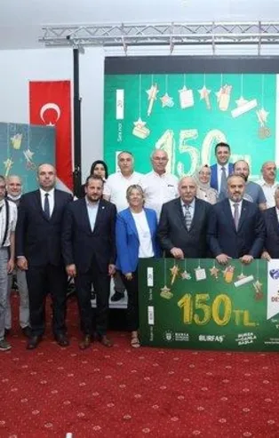 Bursa'da öğrenciye de esnafa da tam destek