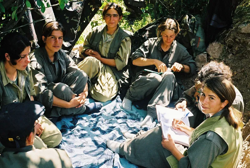 PKK'nın hain oyunu! 679 çocuğu zorla kaçırdılar - 3