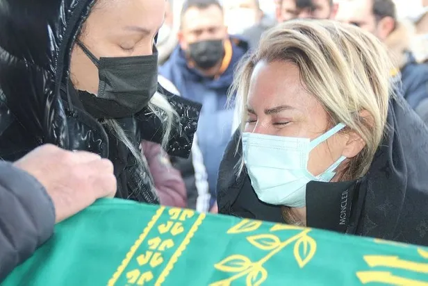 Ece Erken'in eşi Şafak Mahmutyazıcıoğlu cinayetinde ambulans olay yerine 7 dakika 43 saniyede ulaştı! Gözaltı sayısı yükseldi-10