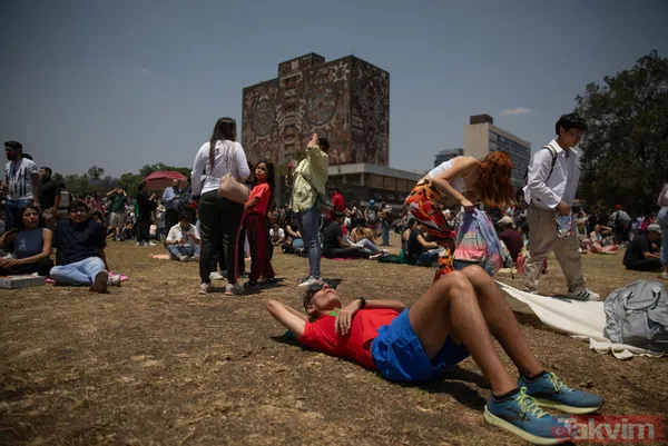 2024 yılının ilk tam Güneş tutulması ABD'de gerçekleşti | Milyonlarca kişi yakından takip etti! İşte o renkli anlar... - 10