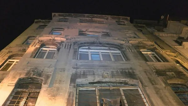 Beyoğlu'nda geçen yıl yangında 4 kişinin öldüğü bina yine yandı-2