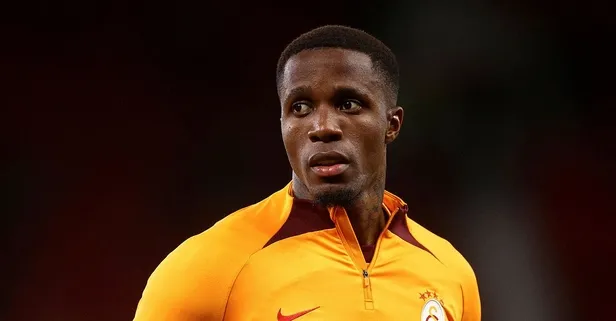 Galatasaray'da Zaha kafaya taktı!