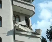 Şişli’de artçı depremler sonrası evin balkonu çöktü!