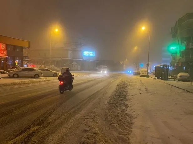 HAVA DURUMU | Ankara'da yoğun kar! Meteorolojiden kuvvetli kar yağışı uyarısı-4