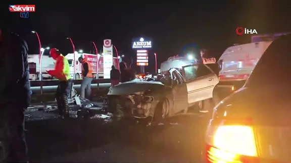 Otomobil tıra arkadan çarpıp takla attı: 1 ölü 1'i ağır 3 yaralı