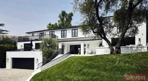 Rihanna hamile kaldığından beri giyinmiyor bu ne hal! Oscar'a tepeden tırnağa transparan! Açtıkça açıyor - 14