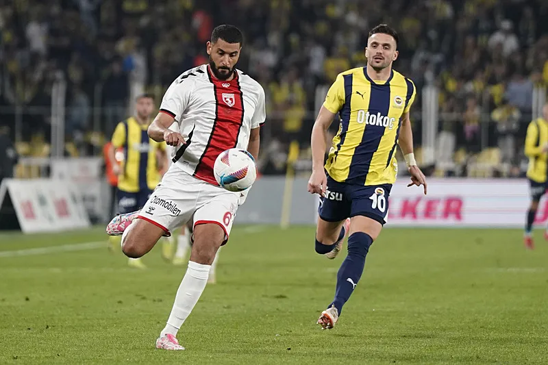 Fenerbahçeliler havaya uçacak! Yeni sezonun ilk transferi bitiyor - 3