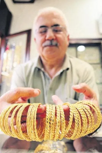 alibaba-gibi-e-ticaret-siteleri-basta-olmak-uzere-150-euroyu-gecmeyen-esyada-gumruk-vergisi-10-puan-artti-1647379455912.jpeg Alibaba' gibi e-ticaret siteleri başta olmak üzere 150 Euro'yu geçmeyen eşyada gümrük vergisi 10 puan arttı-3