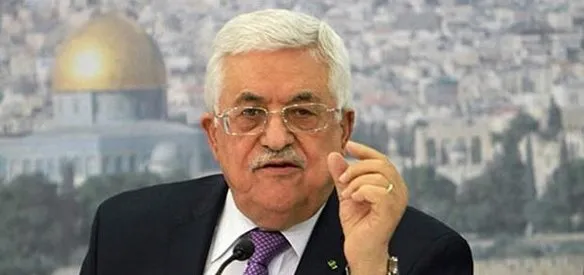 Filistin lideri Yaser Arafat'ın 11 Kasım 2004'te ölmesinin ardından 9 Ocak'ta devlet başkanı seçilen Mahmud Abbas, göreve başladı