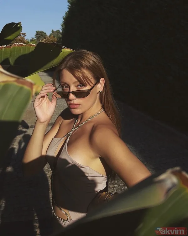 Gizem Karaca’dan hamilelik pozu geldi! Büyüyen karnına dikkat çekti: “En güzel ve güçlü dönemimdeyim” - 6