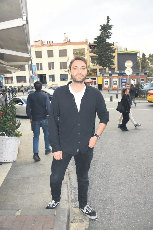 baran-tinazdan-deren-talu-ile-iliskiyi-kiskanclik-bitirdi-iddialarina-cevap-kiskanclik-normal-1682538777922.jpeg Baran Tınaz'dan Deren Talu ile 'İlişkiyi kıskançlık bitirdi' iddialarına cevap: Kıskançlık normal!-2