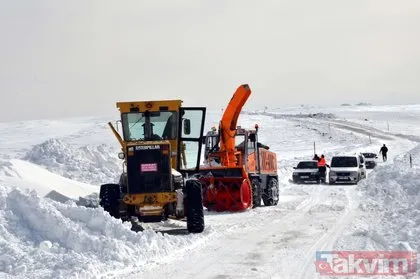 SON DAKİKA: Muş’ta kar fırtınası! 100 kişinin esareti 4 saat sonra bitti