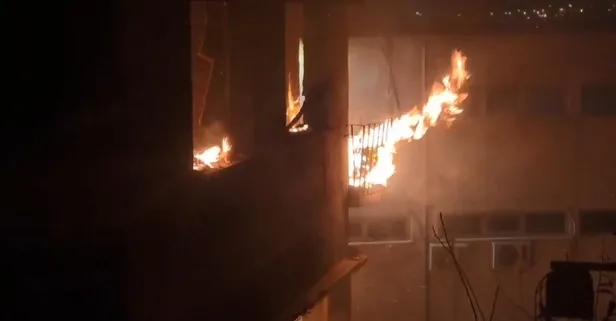 4 yıl önce 2 kişinin öldüğü metruk bina yine alev alev yandı