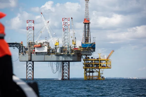 enerjide-rota-tam-bagimsizlik-sondaj-altyapi-nukleer-200-milyar-dolarlik-proje-hamlesi-1688962181466.jpg Enerjide rota 'tam bağımsızlık': Sondaj, altyapı, nükleer... 200 milyar dolarlık proje hamlesi-9