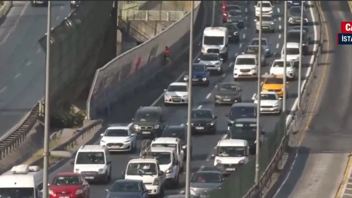 İstanbul'da sabah trafiği